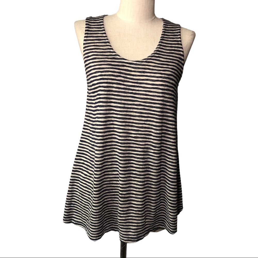 W5 XS blue khaki stripe back zip knit tank top